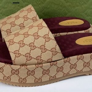 Gucci Angelina Slide 9.5 GG supreme platform